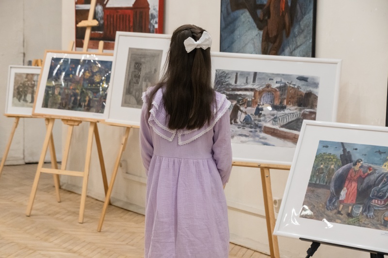 Юных победителей конкурса «Непокорённый Ленинград» наградили в Союзе художников