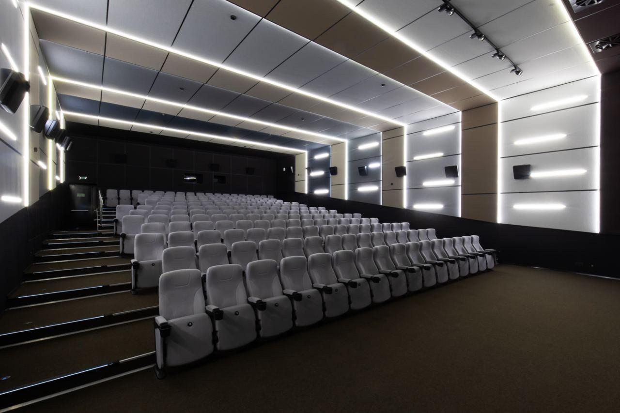 Киноцентр «Ленфильм» 4