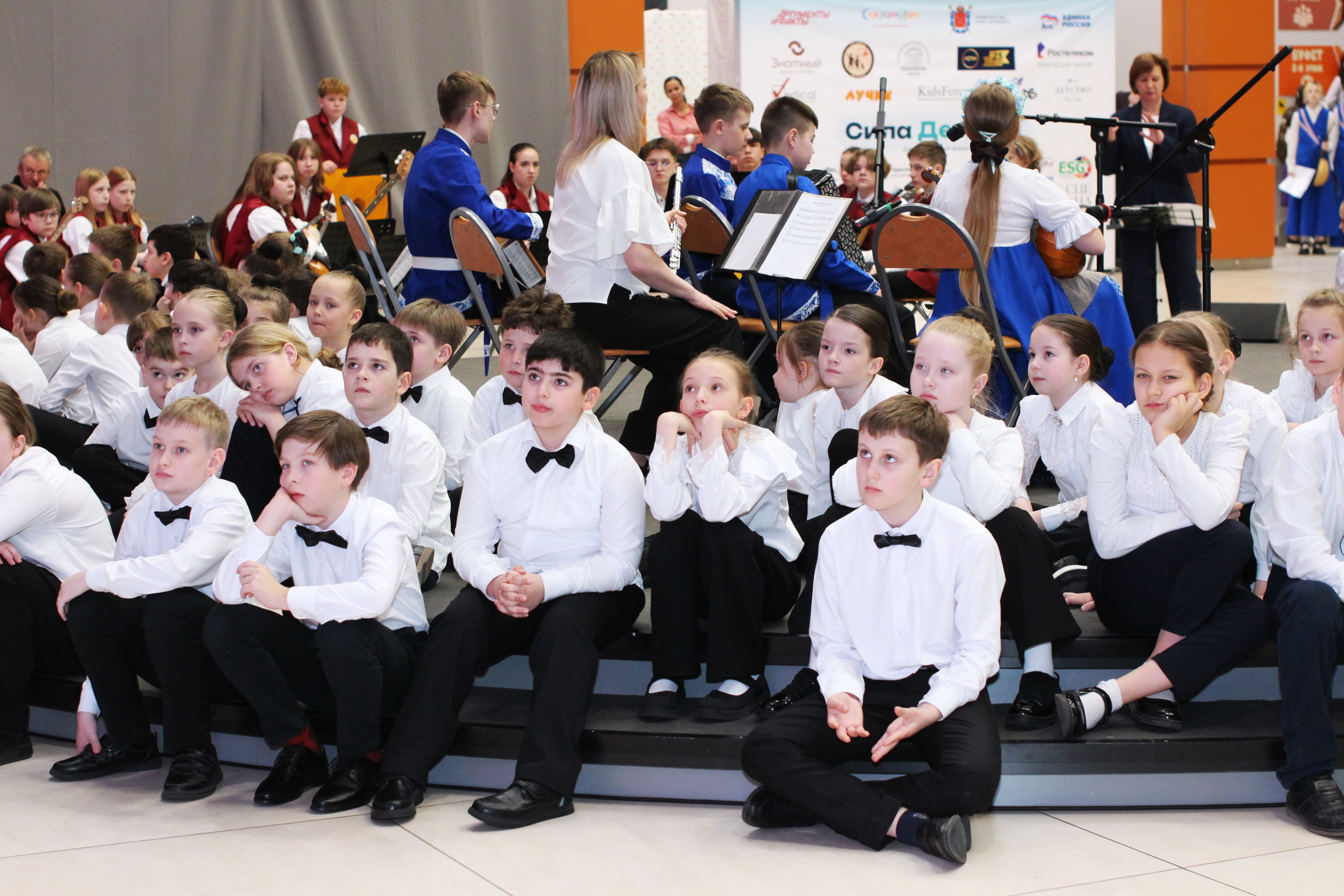 Фестиваль-конкурс «Ринг. Битва музыкальных отрядов» отгремел в Петербурге2