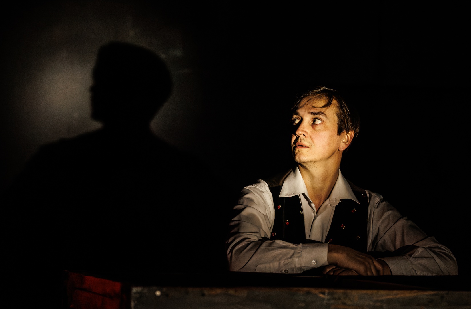 Театр «Мастерская» представит стендап-комедию «Записки сумашедшего»