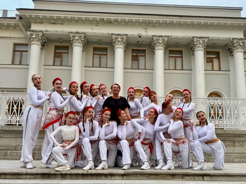 Федорова МВ_Серебряное ожерелье.jpg