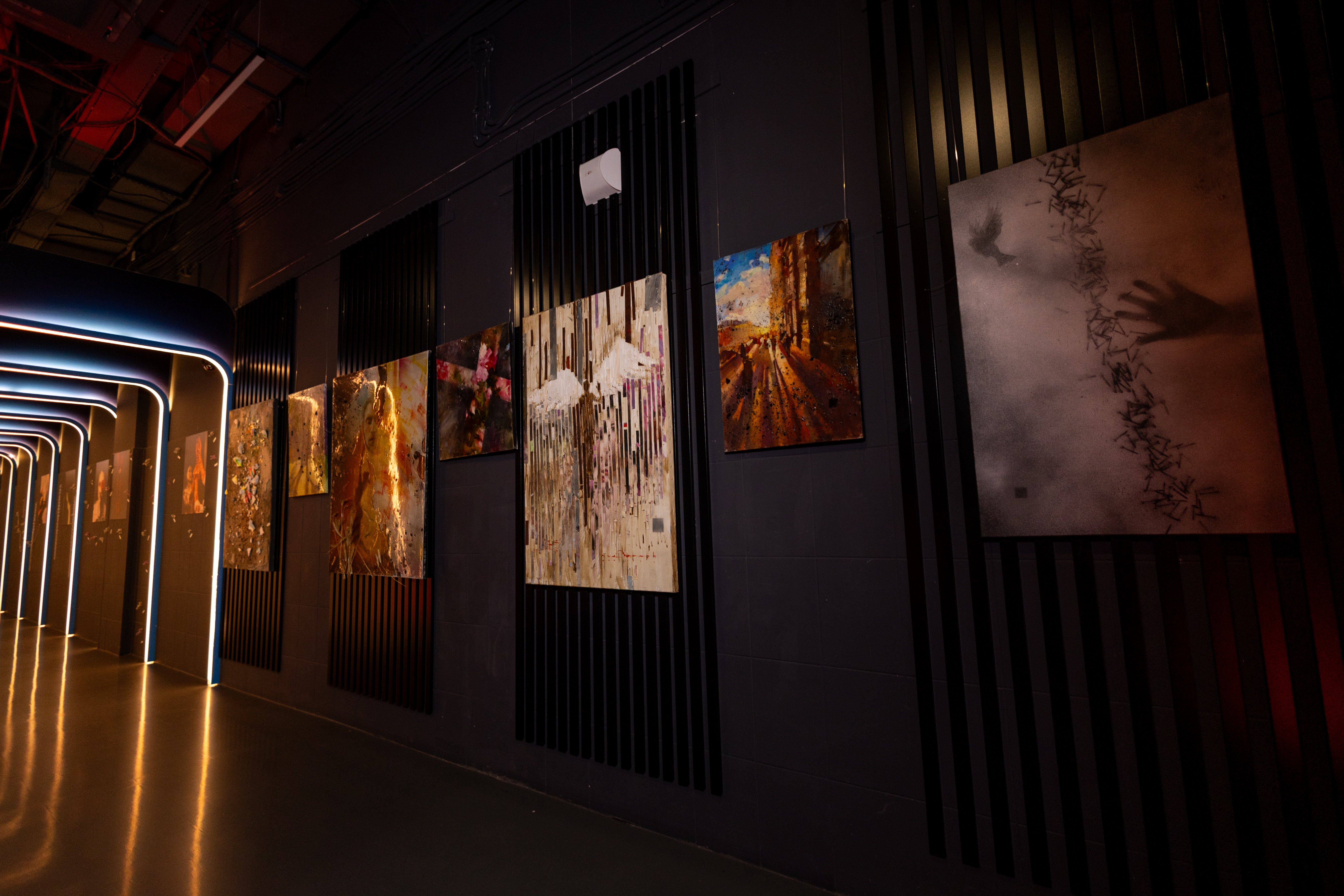 Петербургские художники превратят шрамы в свет6