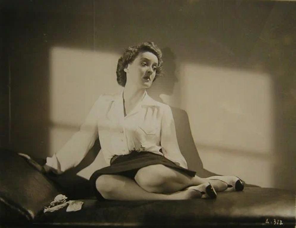 Фильм "Письмо" (США, 1940). Фильм перешел в общественное достояние.