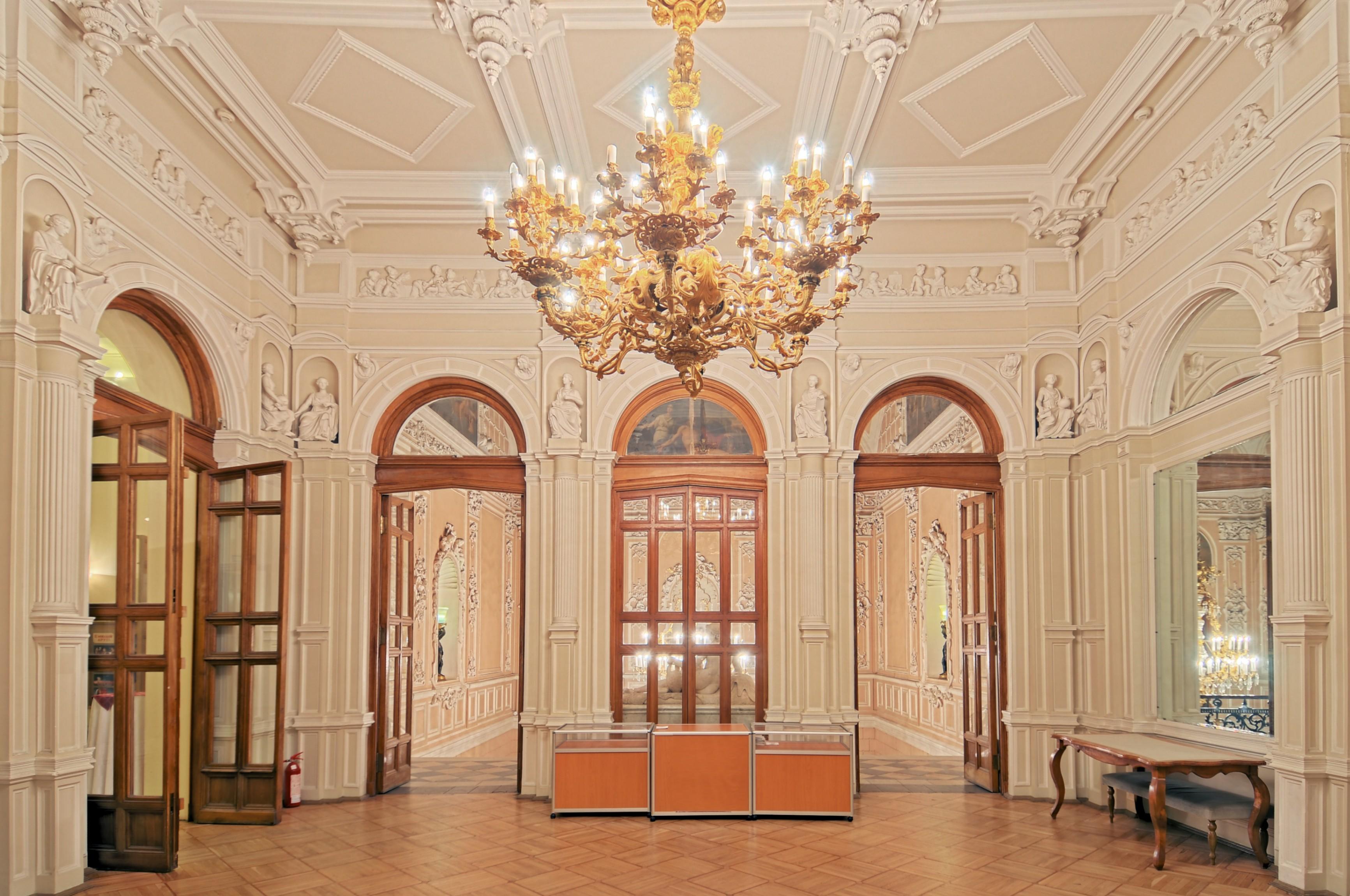 Санкт-Петербургский государственный театр музыкальной комедии 3