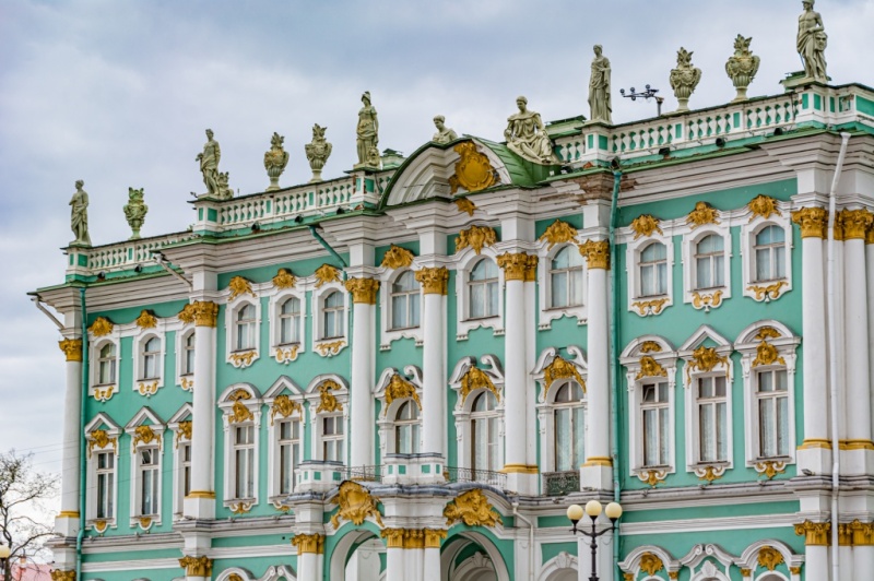 Эрмитаж представит шесть новых выставок в апреле
