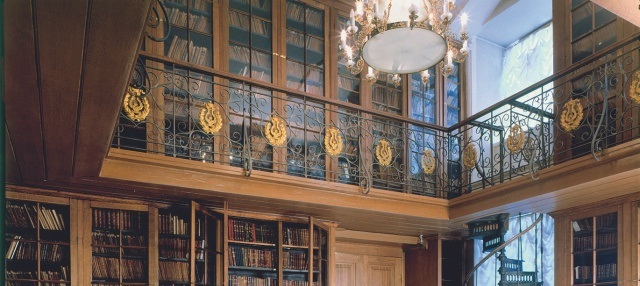 Фото заставки: Санкт-Петербургская государственная Театральная библиотека. Источник: vk.com/teatralnaybiblioteka. Правообладатель: vk.com/teatralnaybiblioteka.