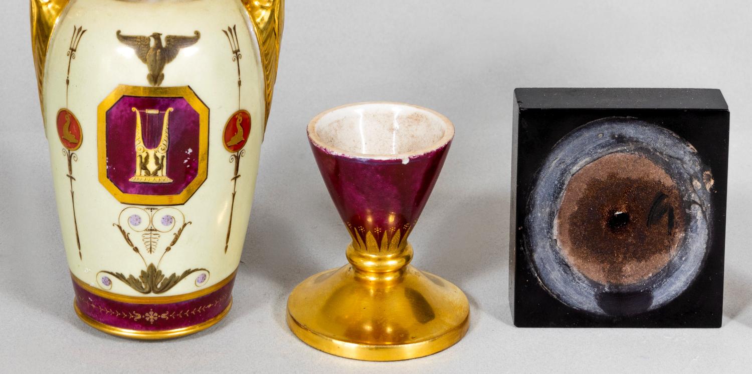 Обложка: После реставрации в «Павловск» вернулись аракчеевские вазы