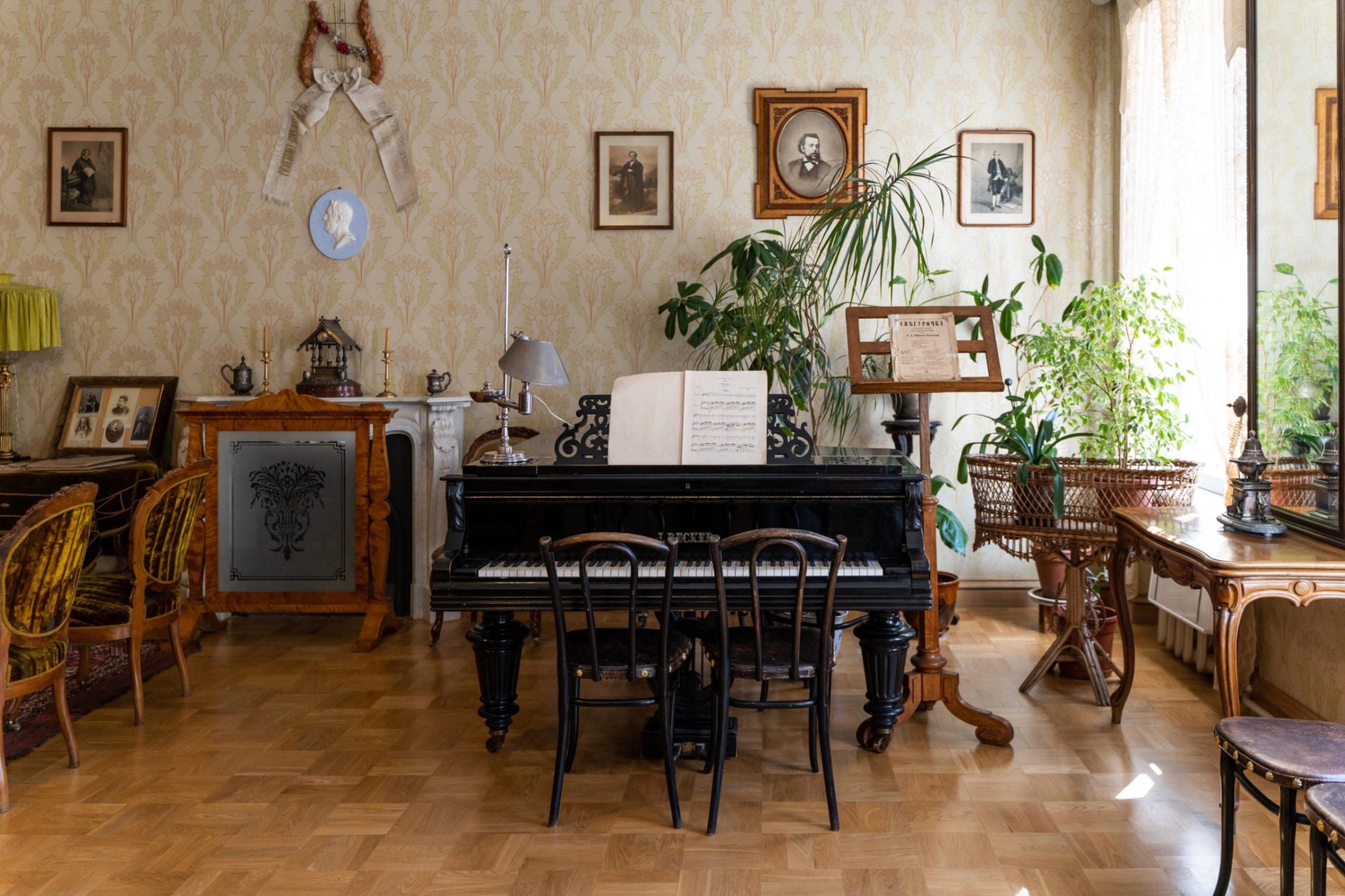 ГБУК «Санкт-Петербургский государственный музей театрального и музыкального искус­ства»