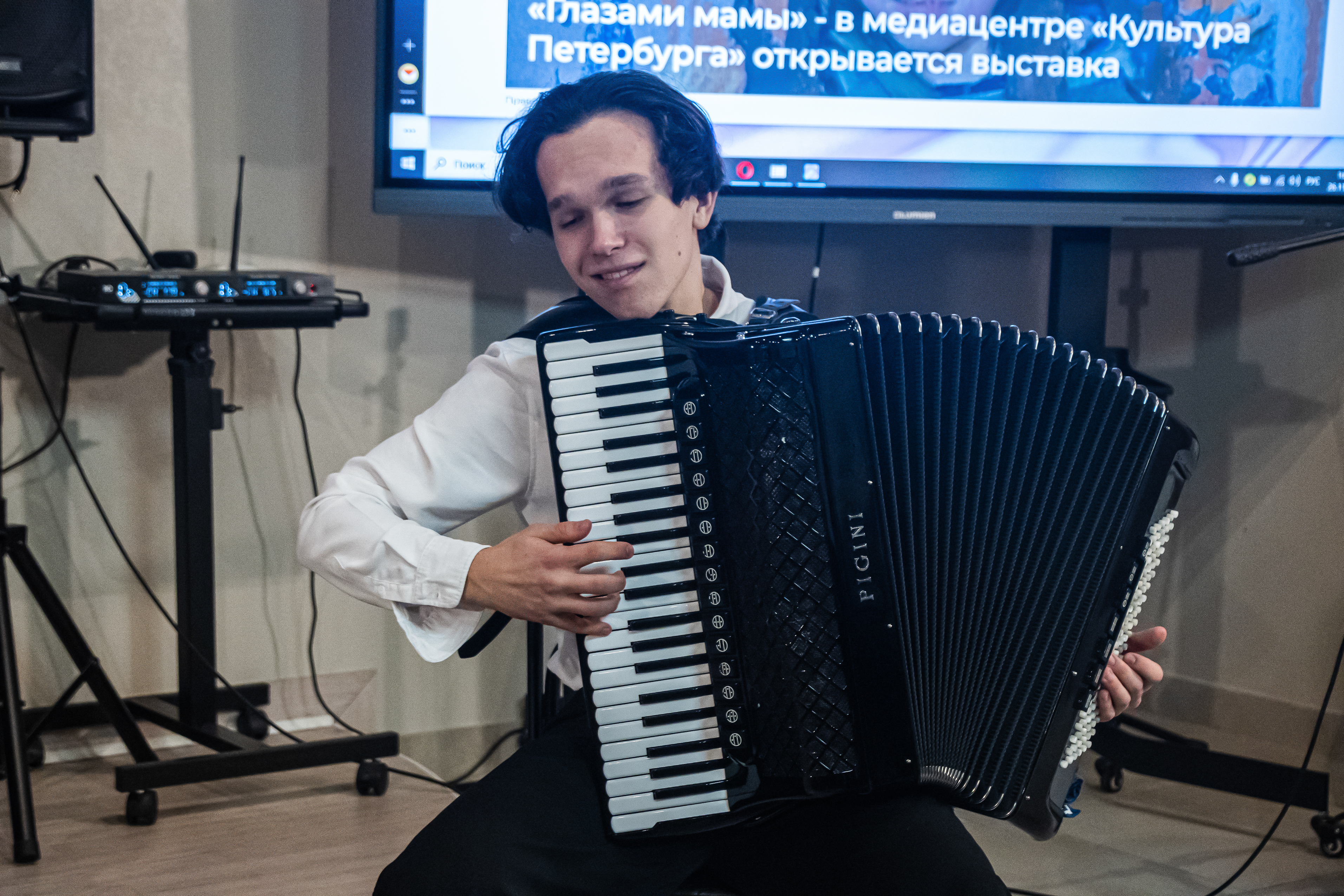 Глазами мамы можно посмотреть на мир в медиацентре «Культура Петербурга»23