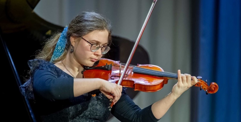 Фото заставки: Городской творческий фестиваль «Парус мечты» (2024). Источник: feststep.com. Правообладатель: Оргкомитет фестиваля «Шаг навстречу». Фото заставки: Городской творческий фестиваль «Парус мечты» (2024). Источник: feststep.com. Правообладатель: Оргкомитет фестиваля «Шаг навстречу».