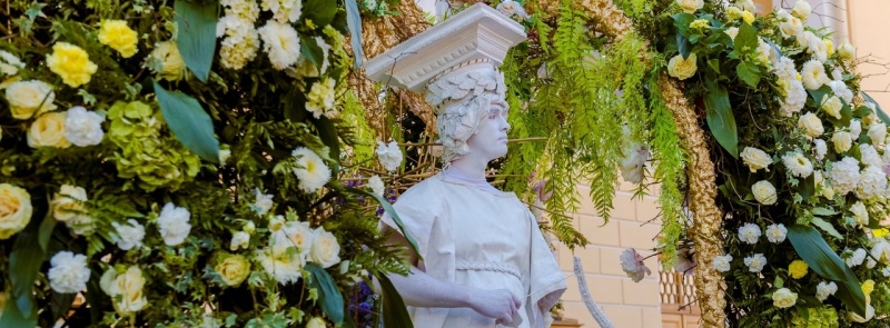 Фото заставки: Комитет по развитию туризма Санкт-Петербурга. Источник: vk.com/festivalofflowers Фото заставки: Комитет по развитию туризма Санкт-Петербурга. Источник: vk.com/festivalofflowers
