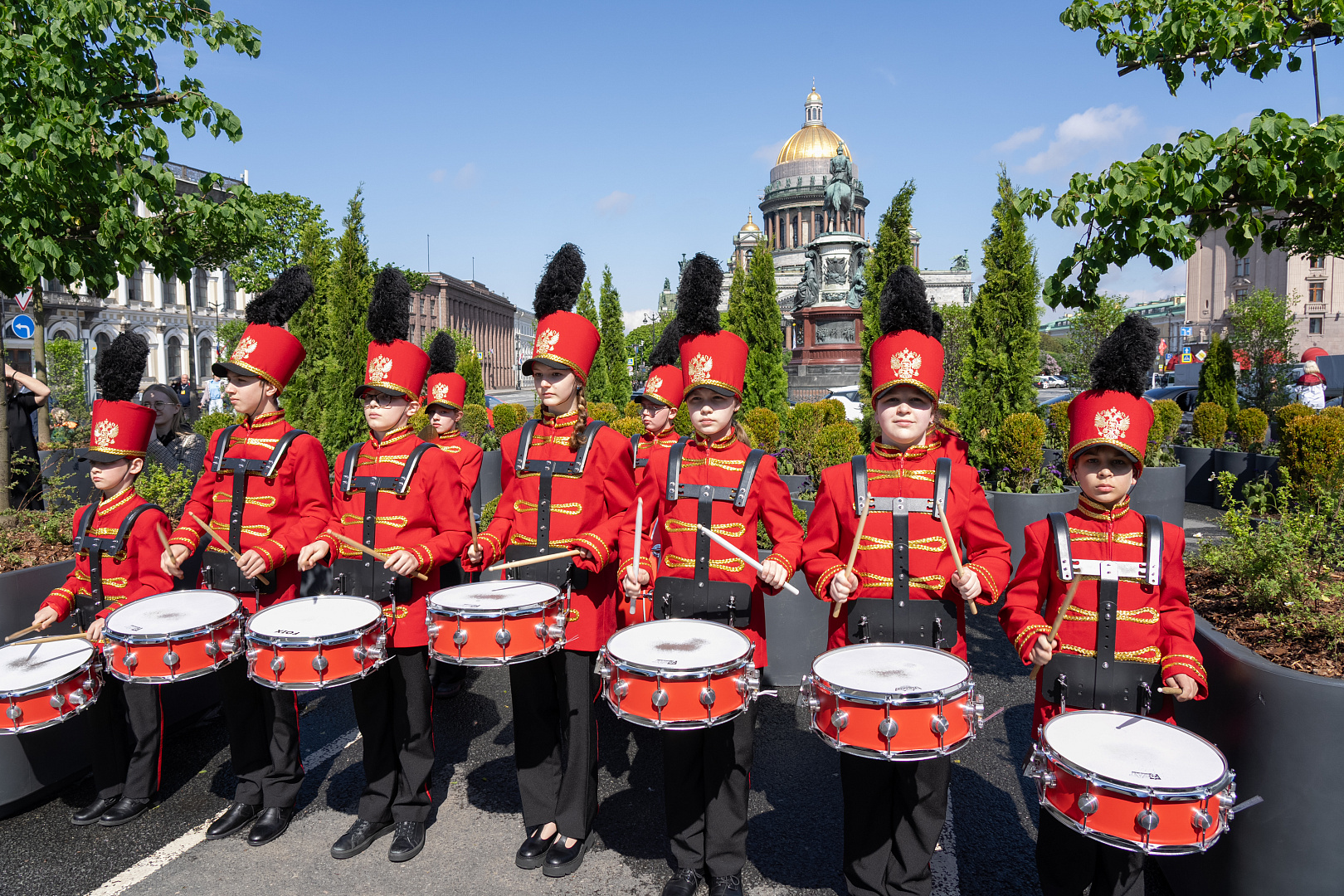 Сад-трансформер на Синем мосту откроет филиалы