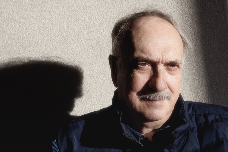 Дмитрий Каралис презентовал в медиацентре «Культура Петербурга» книгу, по которой будут судить о нашем времени Дмитрий Каралис презентовал в медиацентре «Культура Петербурга» книгу, по которой будут судить о нашем времени