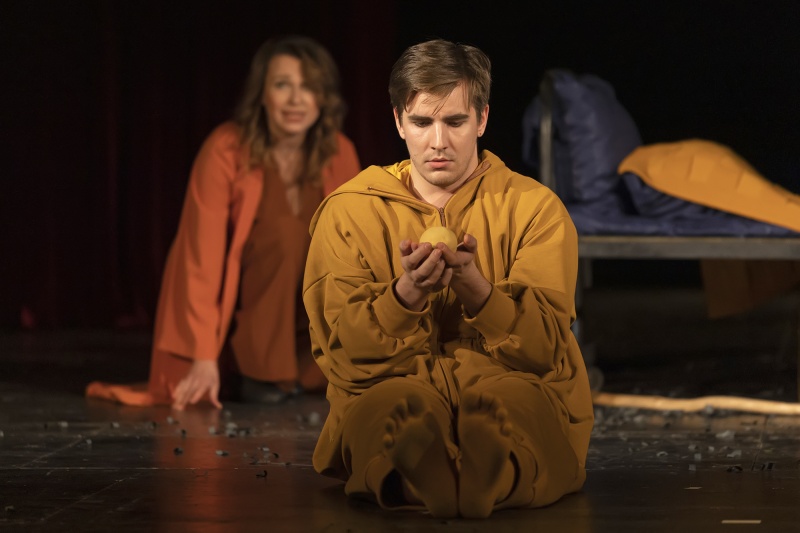 Театр «На Литейном» представит новую постановку «Колобка»