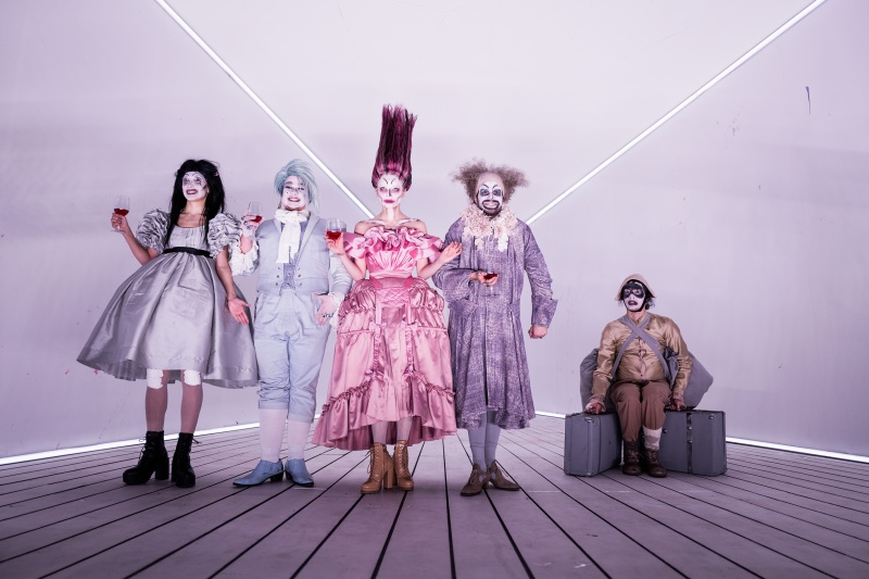 Театр на Таганке привез в Петербург спектакли Муравицкого и Бокурадзе 