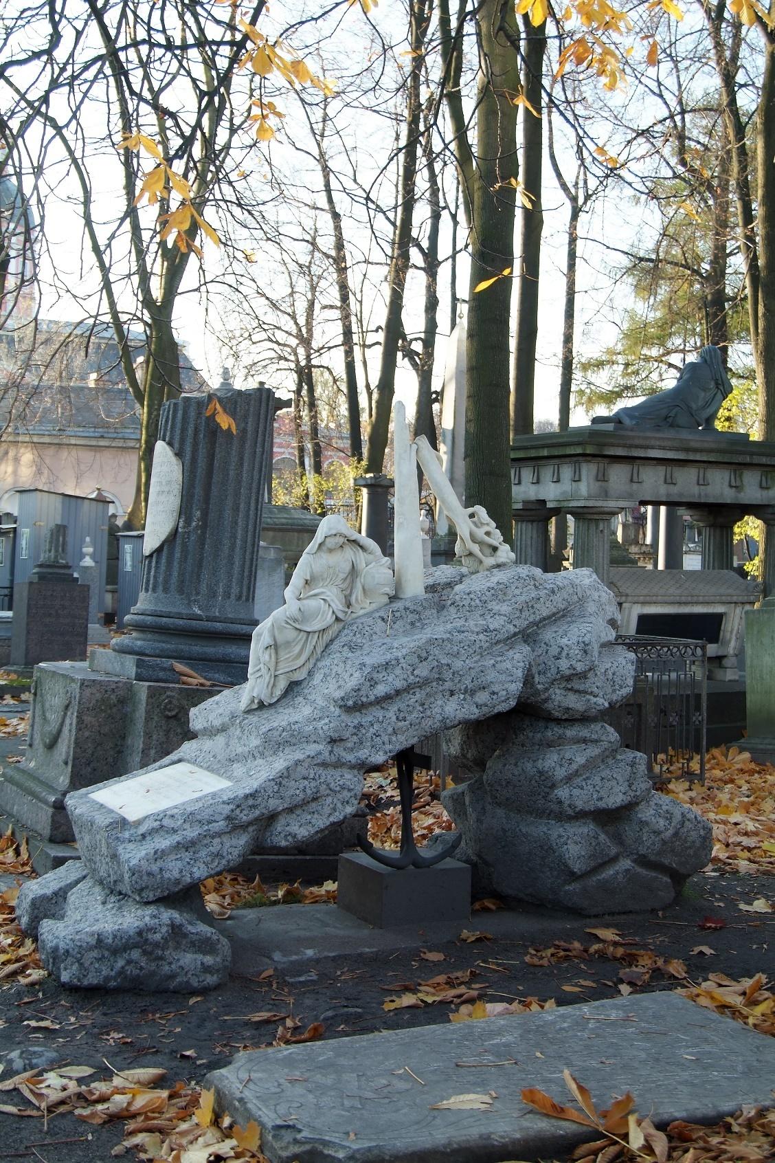 Некрополь XVIII века 2