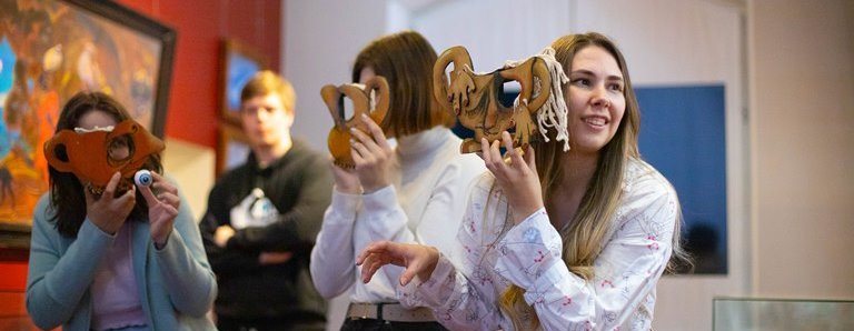 Фото заставки: «Ночь музеев» 2023. Мероприятие в Музее-институте семьи Рерихов. Источник: artnight.ru. Автор: Руслана Слепова. Правообладатель: artnight.ru.