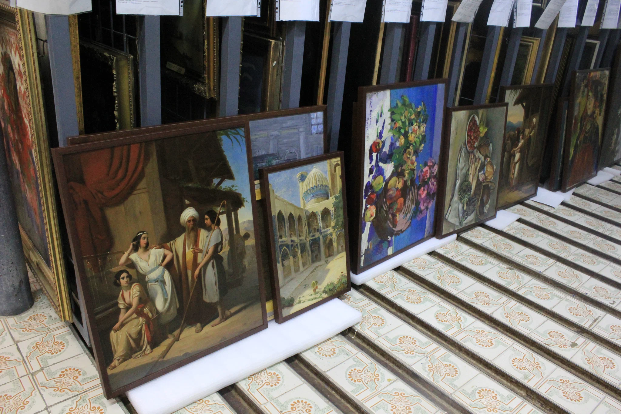 В Таганроге представили шедевры, спасенные в реставрационных мастерских Русского музея6