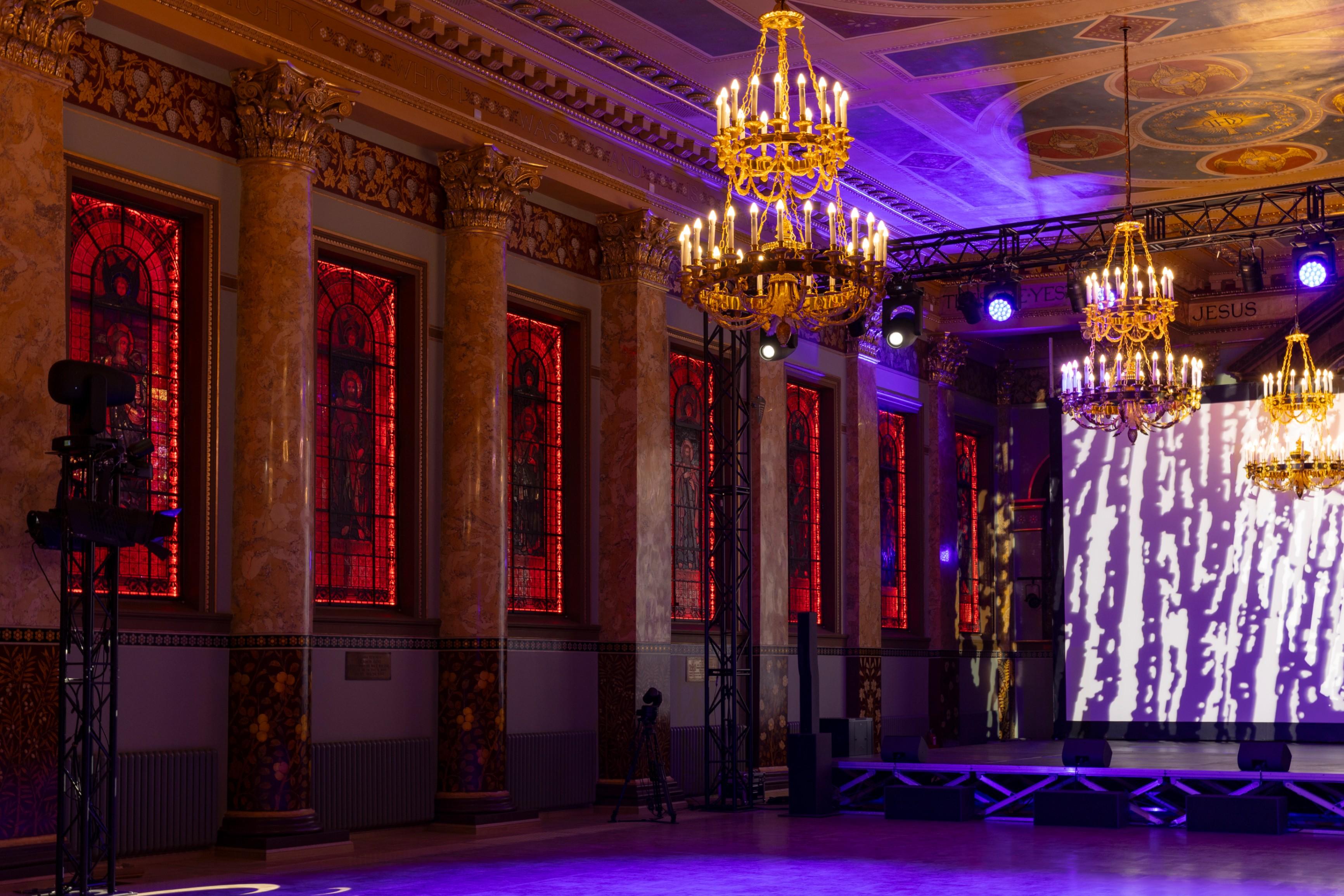 Концертный зал на Английской набережной 2