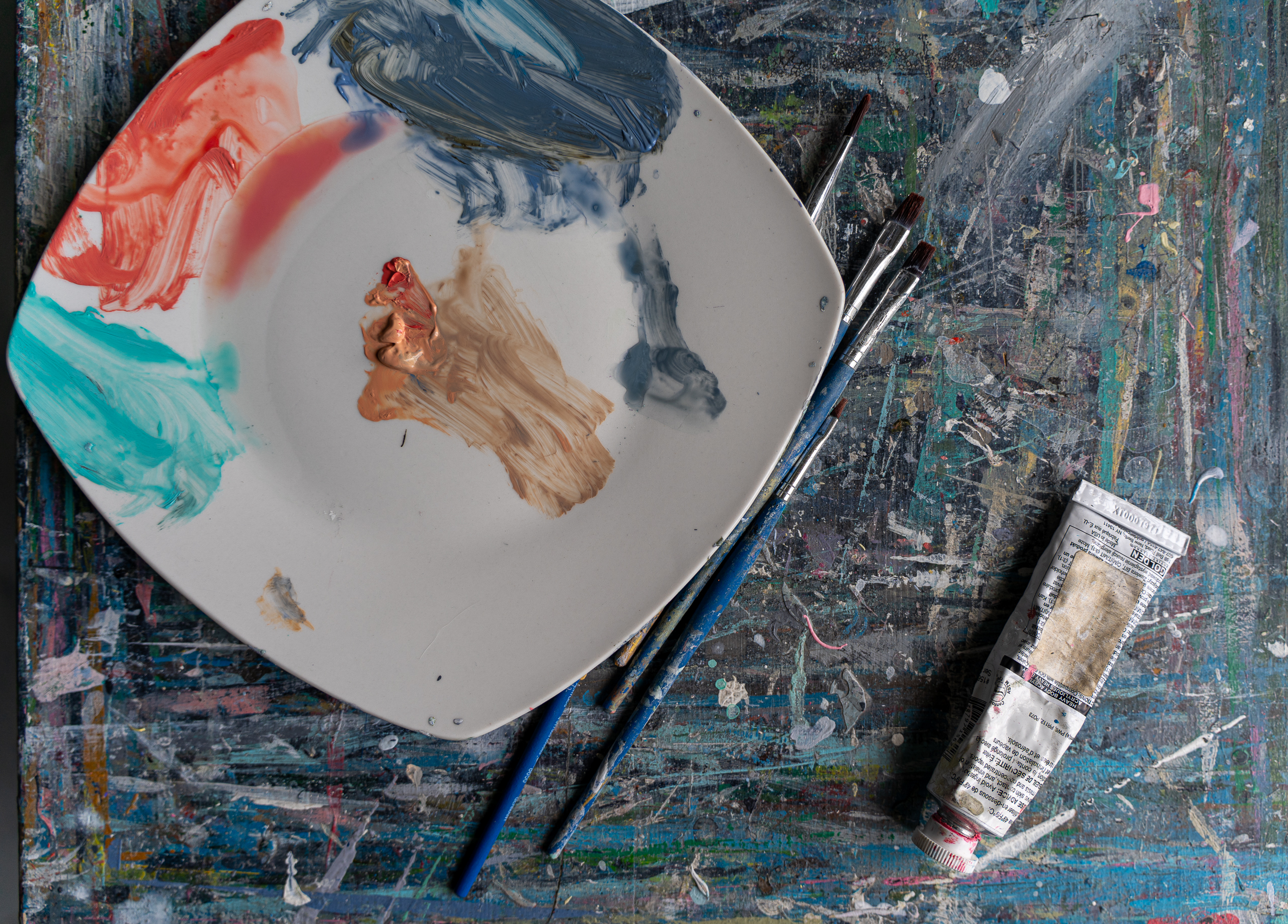 Тур по мастерским: Максим Савва4