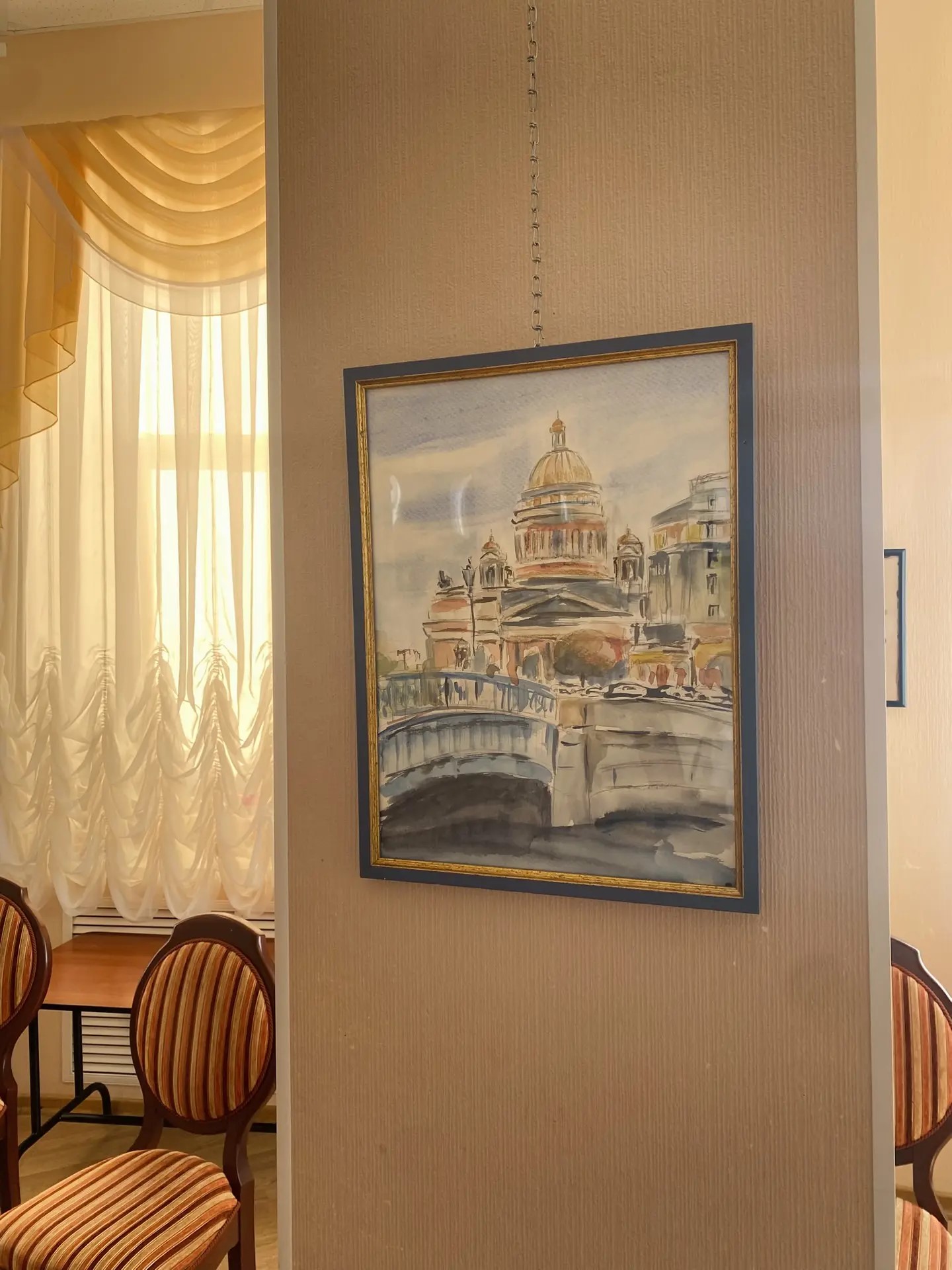 На выставке Елены Максимовой будет картина, посвящённая «Культуре Петербурга»3