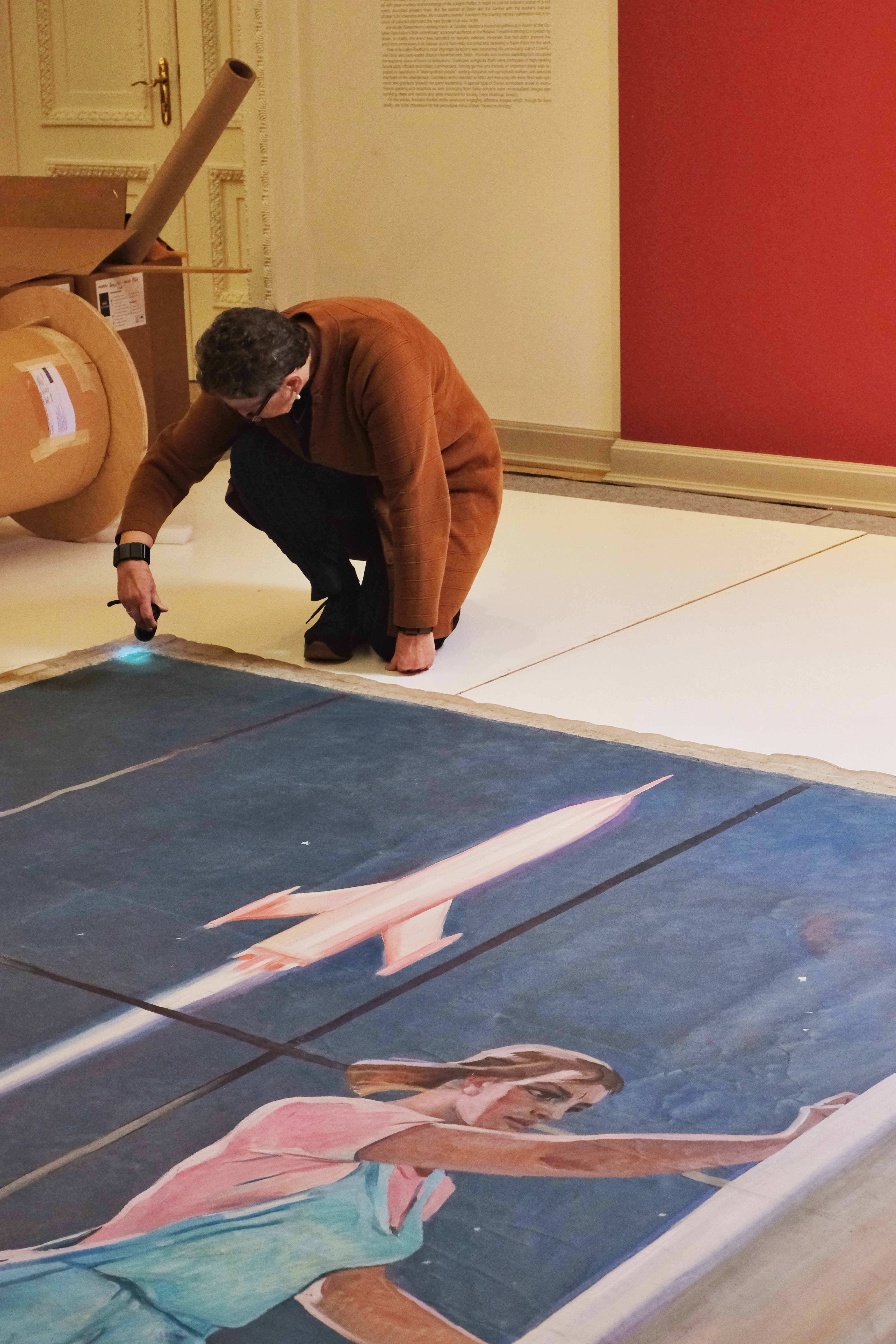 В Русском музее представят отреставрированных  «Покорителей космоса» Дейнеки 11