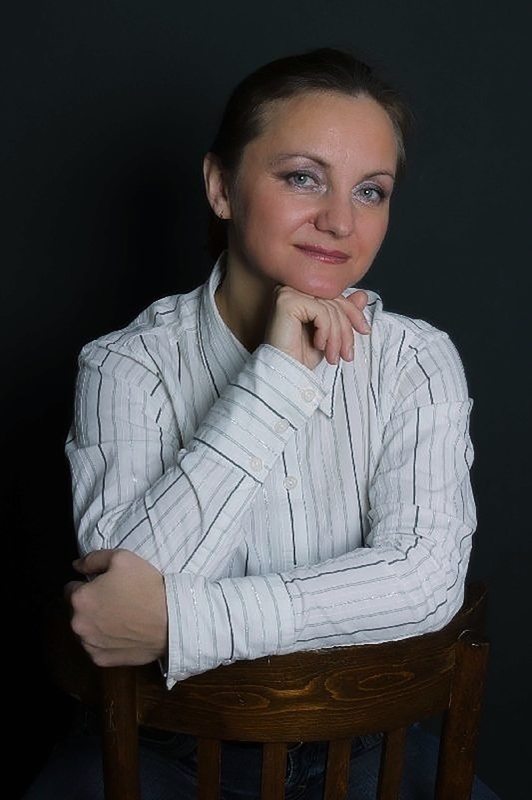 Анна Долгова стирает границы между мантрами Ганги и песнями Волги