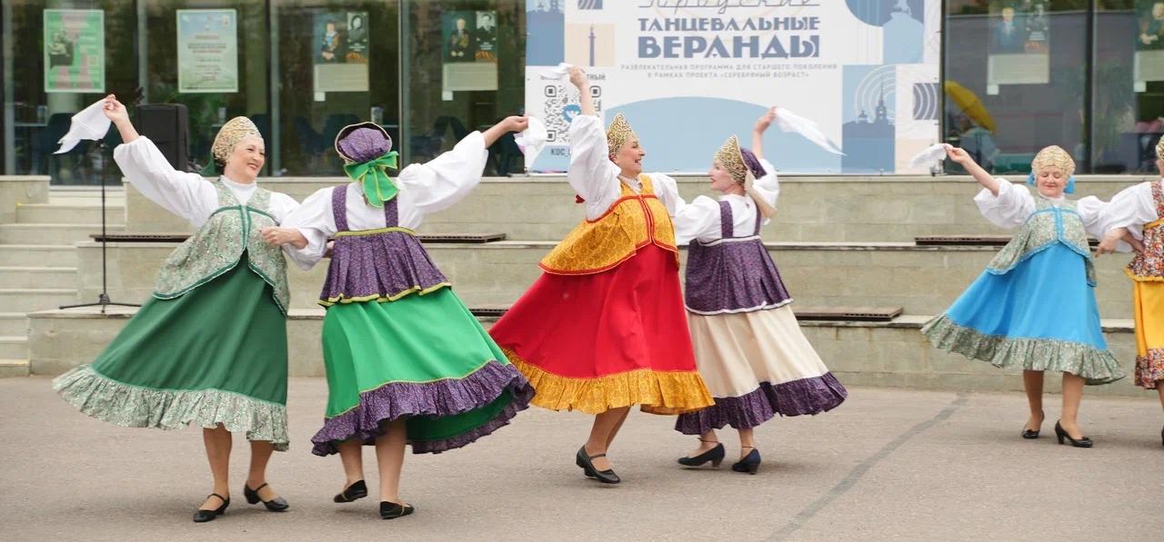 «Городские танцевальные веранды» приглашают отдохнуть под любимые советские мелодии 