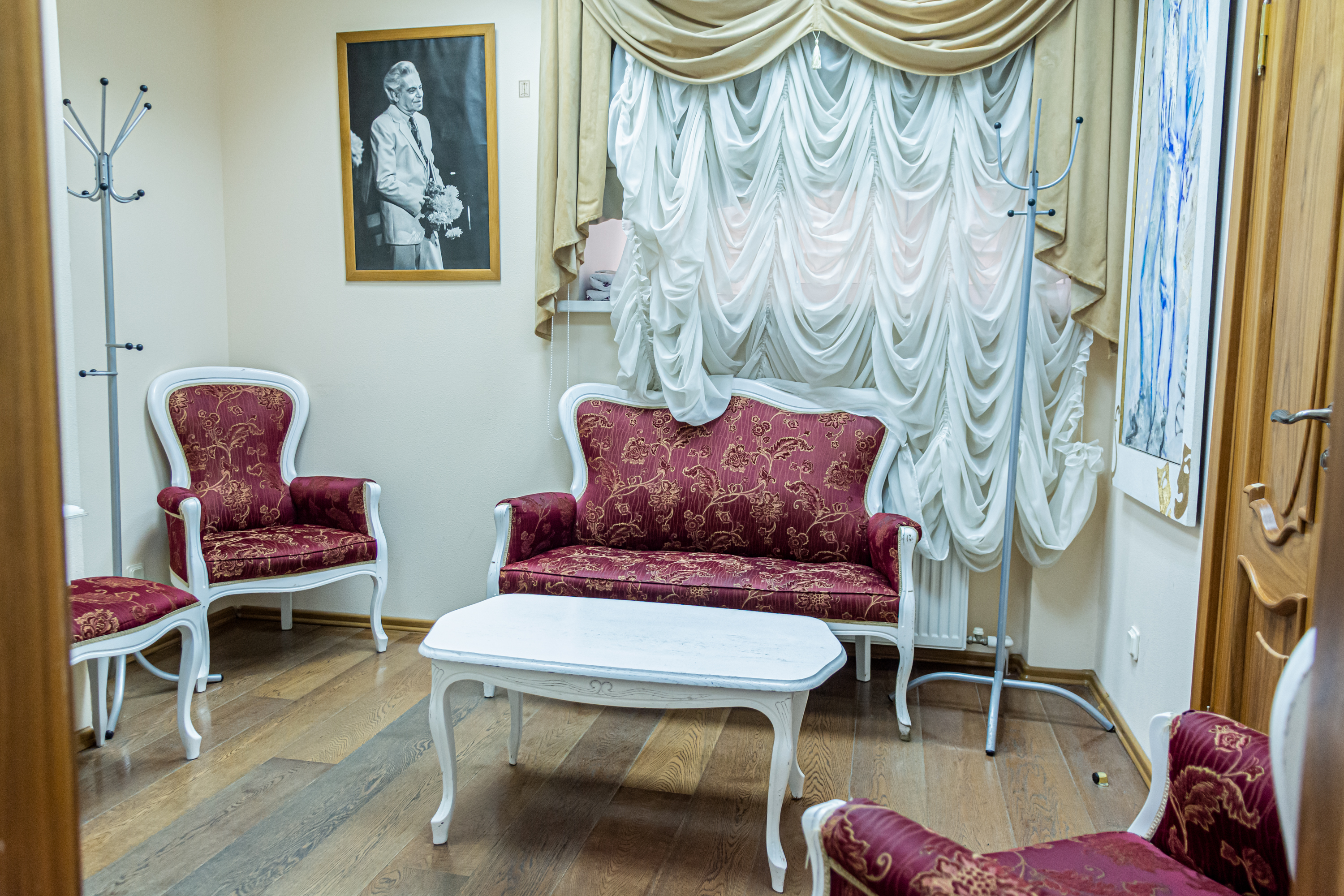 Проход за кулисы разрешен!6