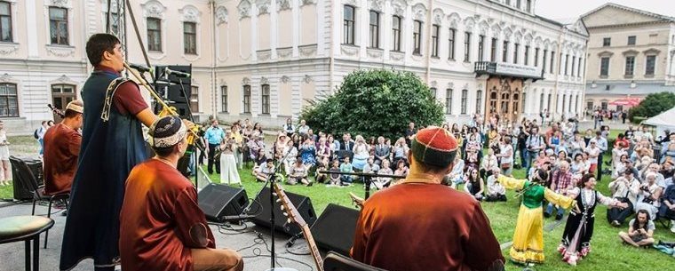 Фото заставки: правообладатель Этнический фестиваль «Музыки мира». Источник: muzfest.spb.ru Фото заставки: правообладатель Этнический фестиваль «Музыки мира». Источник: muzfest.spb.ru