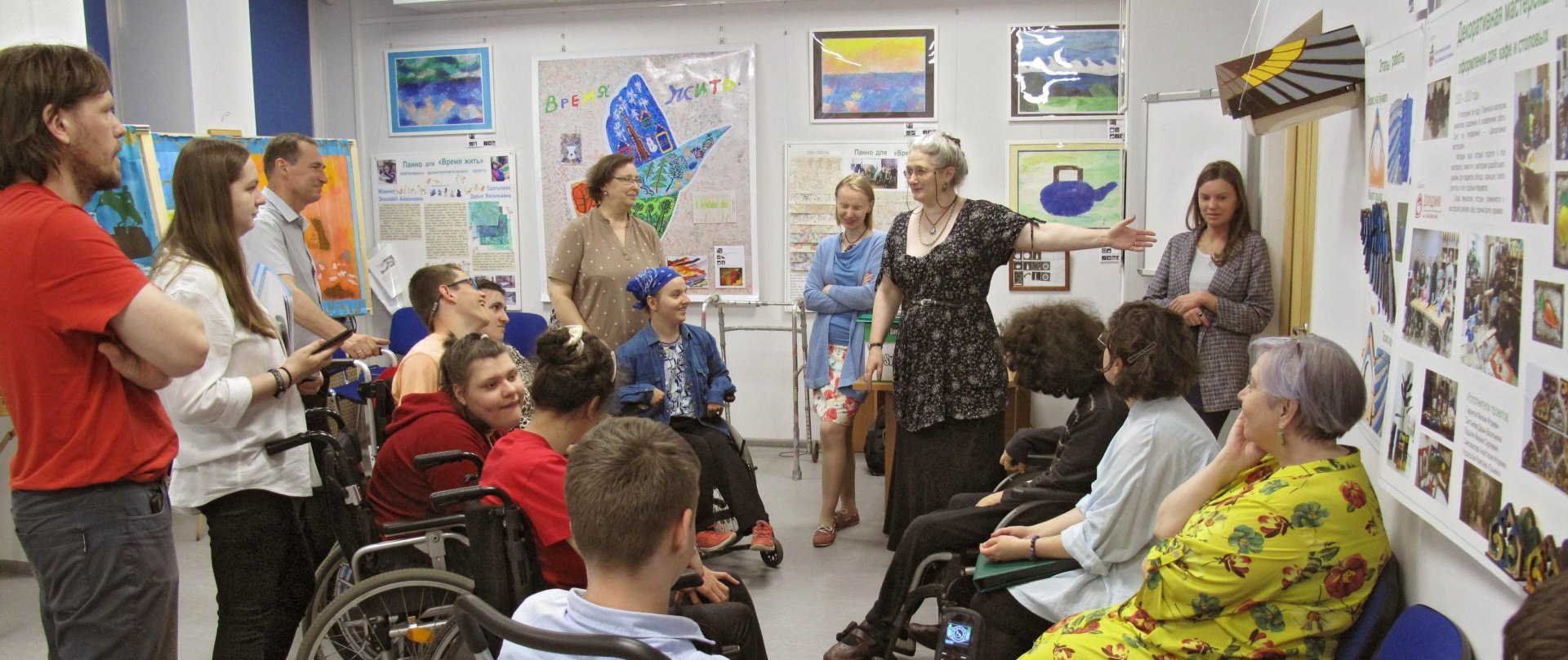 Обложка - Значки для РЖД, шторки для детских автобусов и многое другое: воспитанники ЧОУ «Странник» презентовали свои проекты.