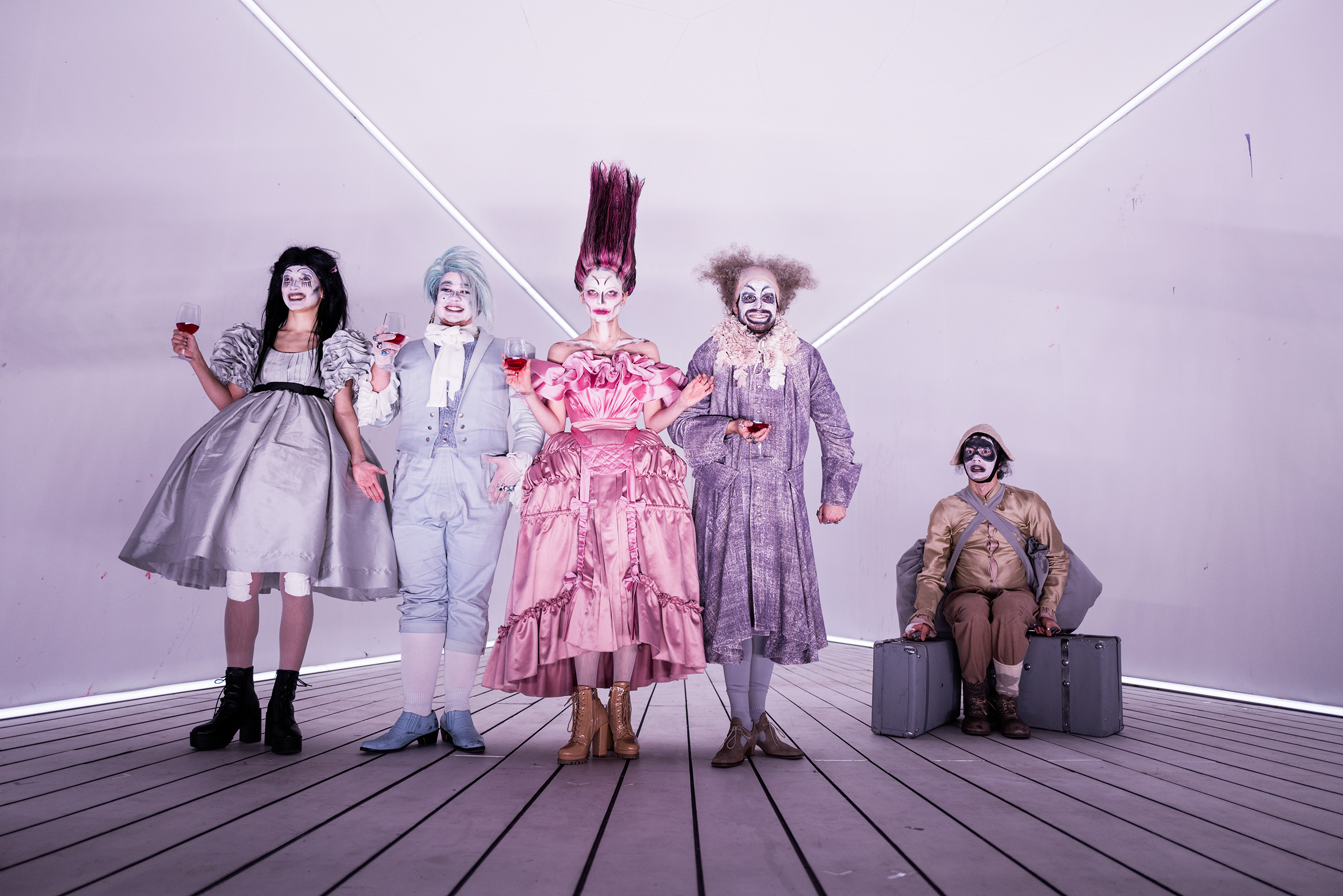 Театр на Таганке привез в Петербург спектакли Муравицкого и Бокурадзе 1