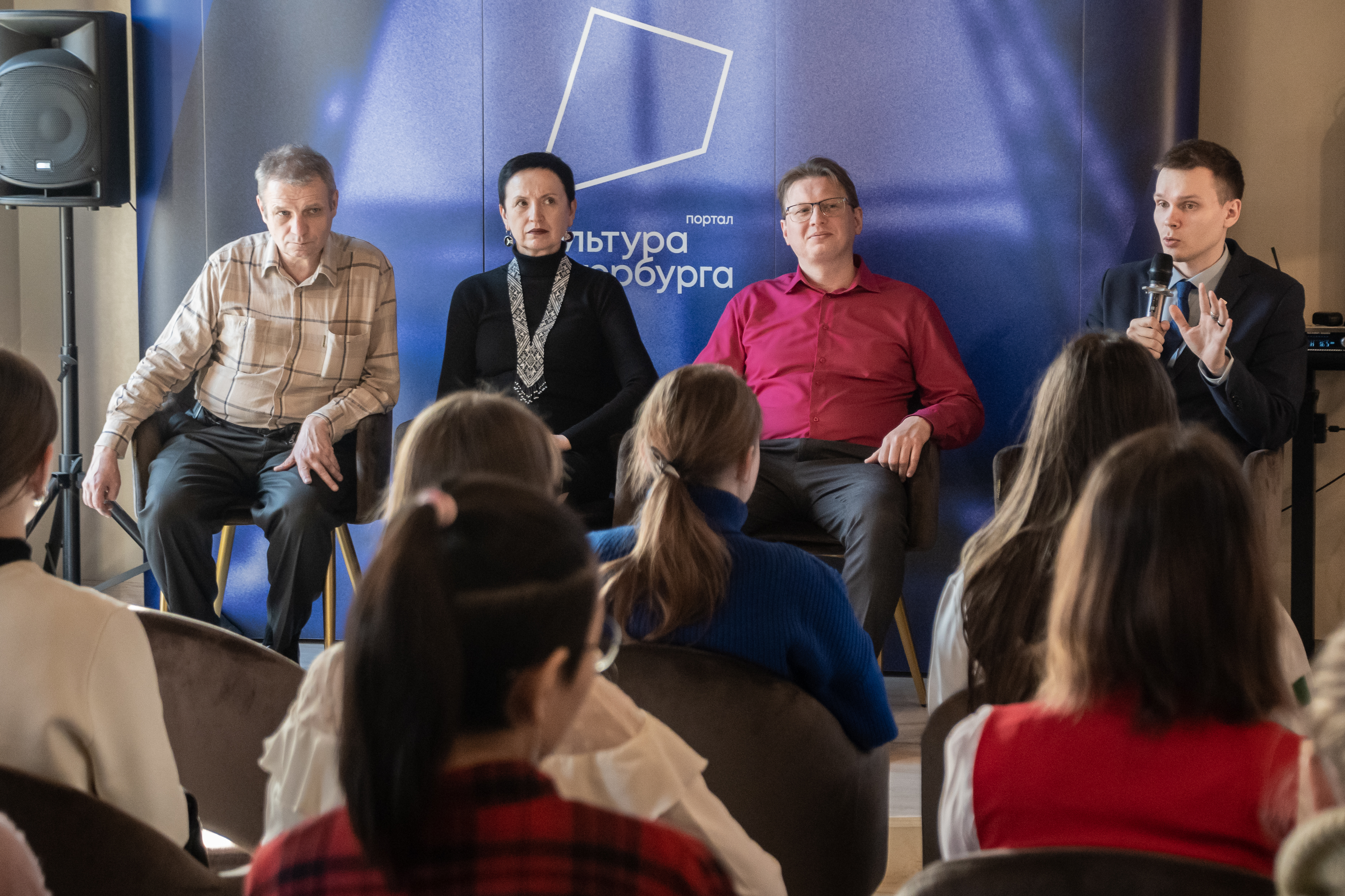 Выставку, посвященную спорту, открыли в медиацентре «Культура Петербурга»1