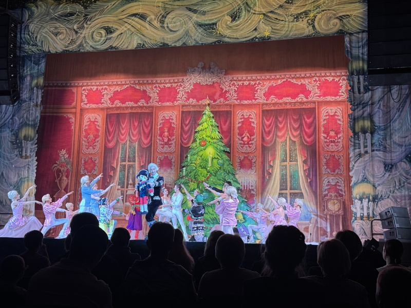 Участники проекта «Многомерность культуры» погрузились в сказочный мир Балета на льду