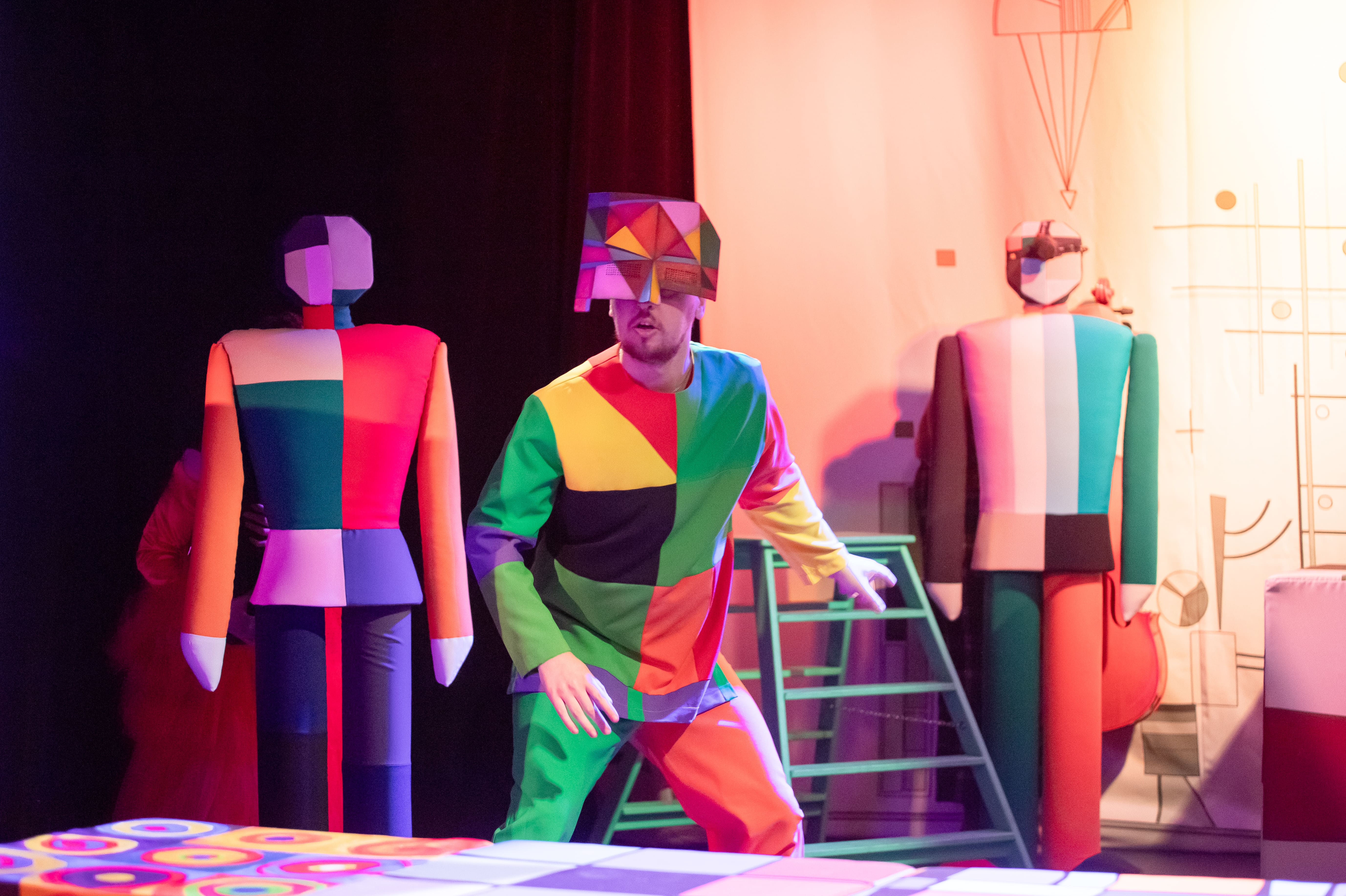 В театре кукол «Бродячая собачка» презентуют «Оксюморон»1