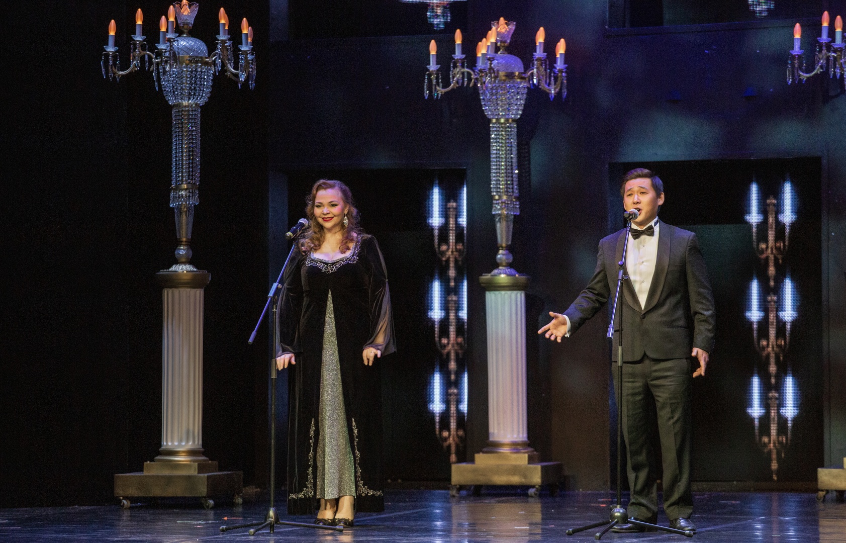 В театре «Санктъ-Петербургъ Опера» исполнят песни защитников Отечества