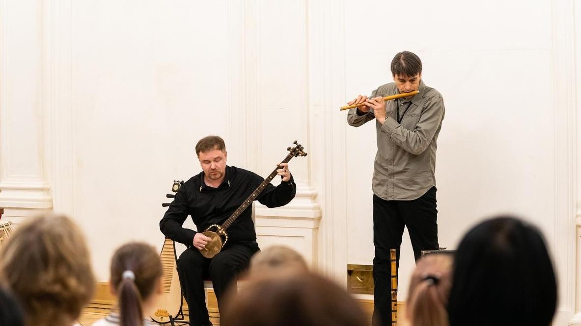 Концерт-лекция проекта «МИРС» состоится в «Арт Док Комитете» на Васильевском