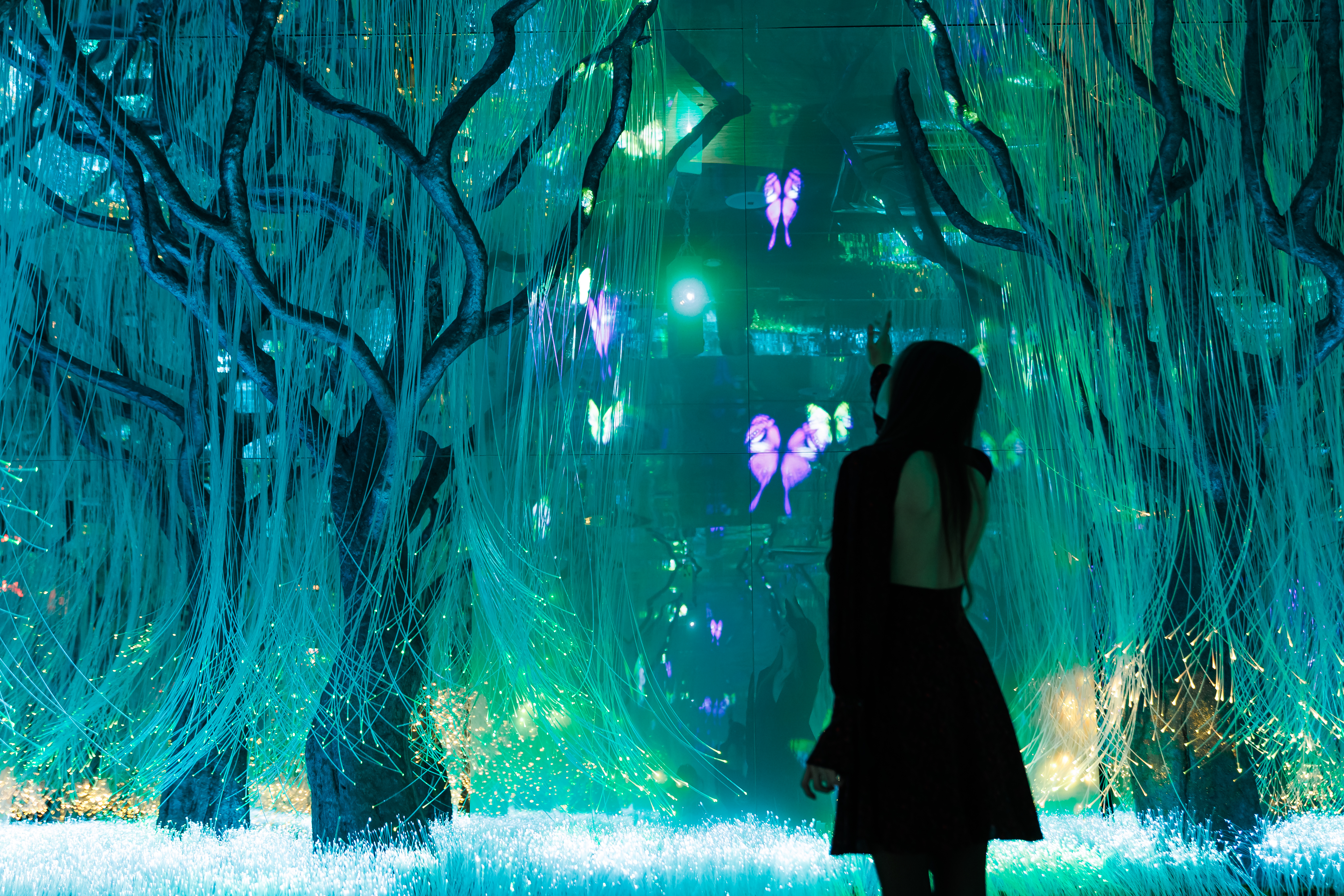 Петербургские художники превратят шрамы в свет4