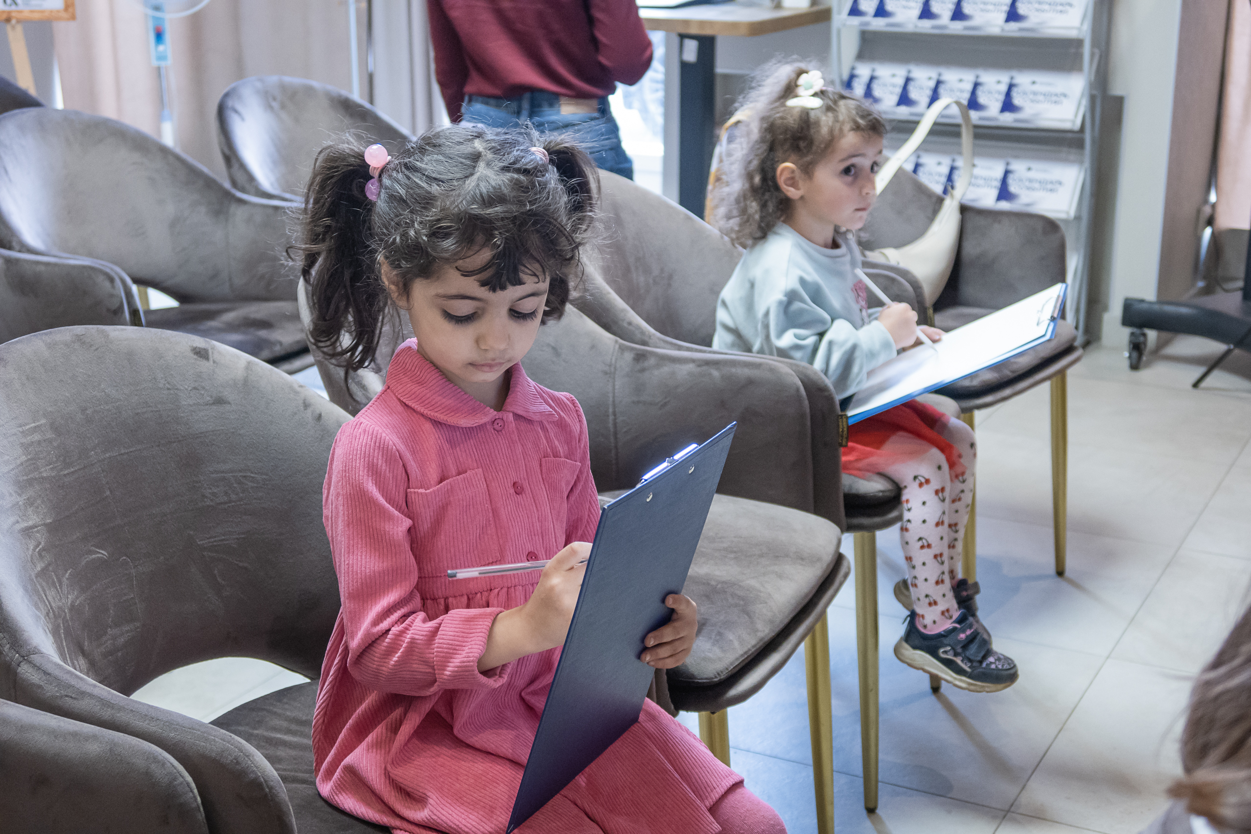 В медиацентре «Культура Петербурга» многодетные мамы узнали, как построить родовое древо4