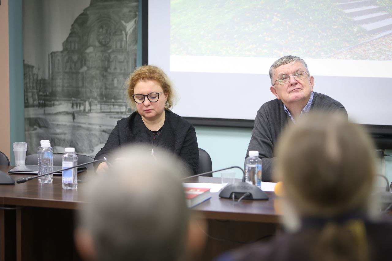 В Музее истории Кронштадта обсудили наследие петровской эпохи1