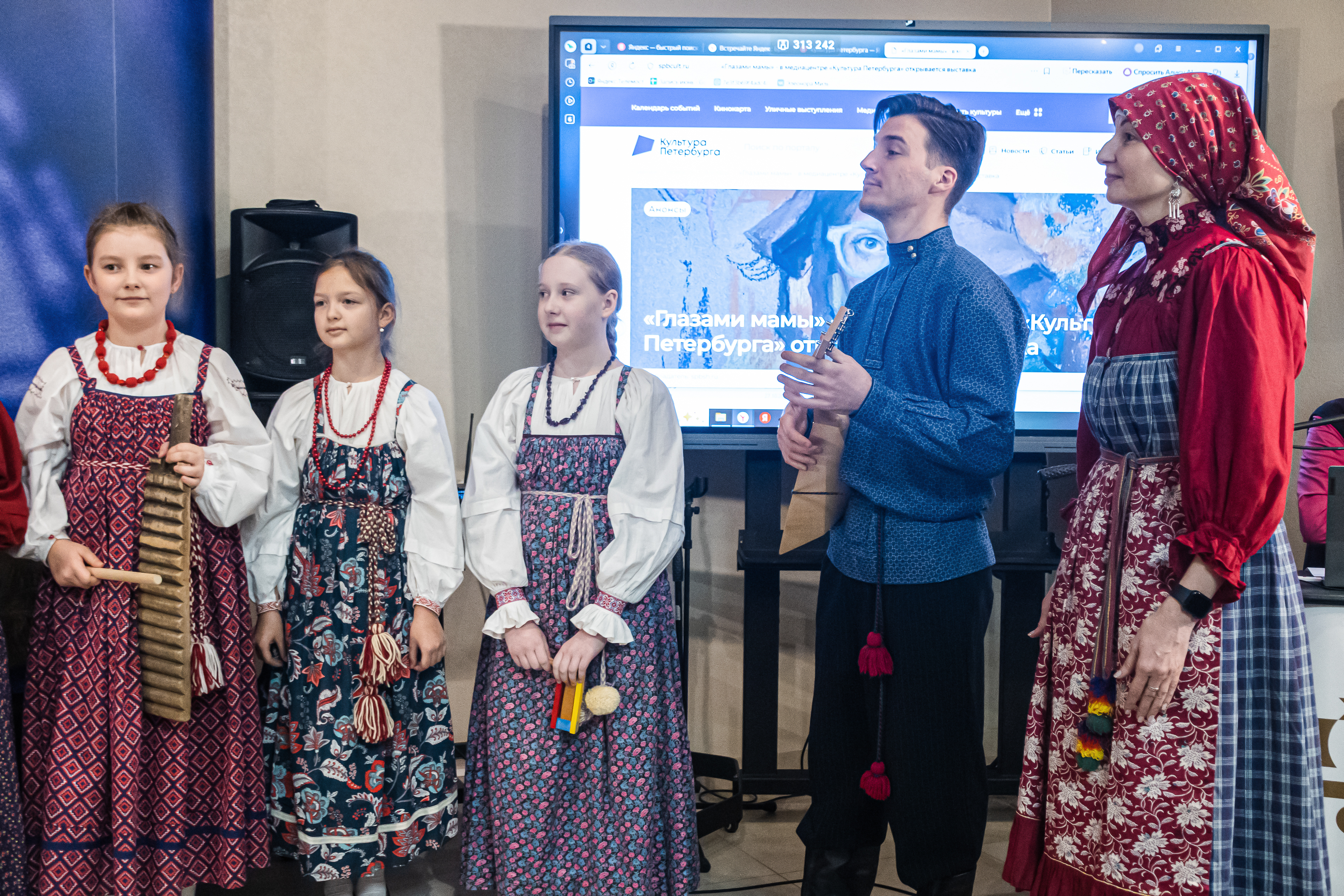 Глазами мамы можно посмотреть на мир в медиацентре «Культура Петербурга»1