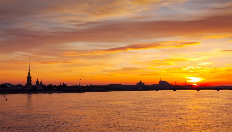 Петербург для влюбленных: куда пойти вдвоем с 14 по 16 апреля