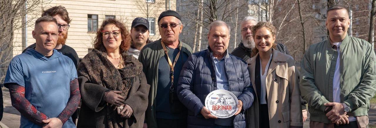 Обложка: Игорь Драка снимает в Петербурге сериал о дерзком следователе 