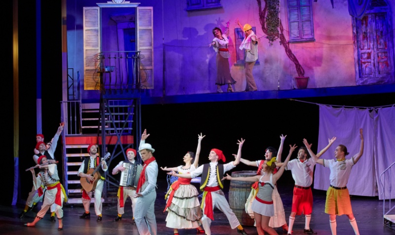 Спектакль «Neoполитанцы» в Театре БУФФ