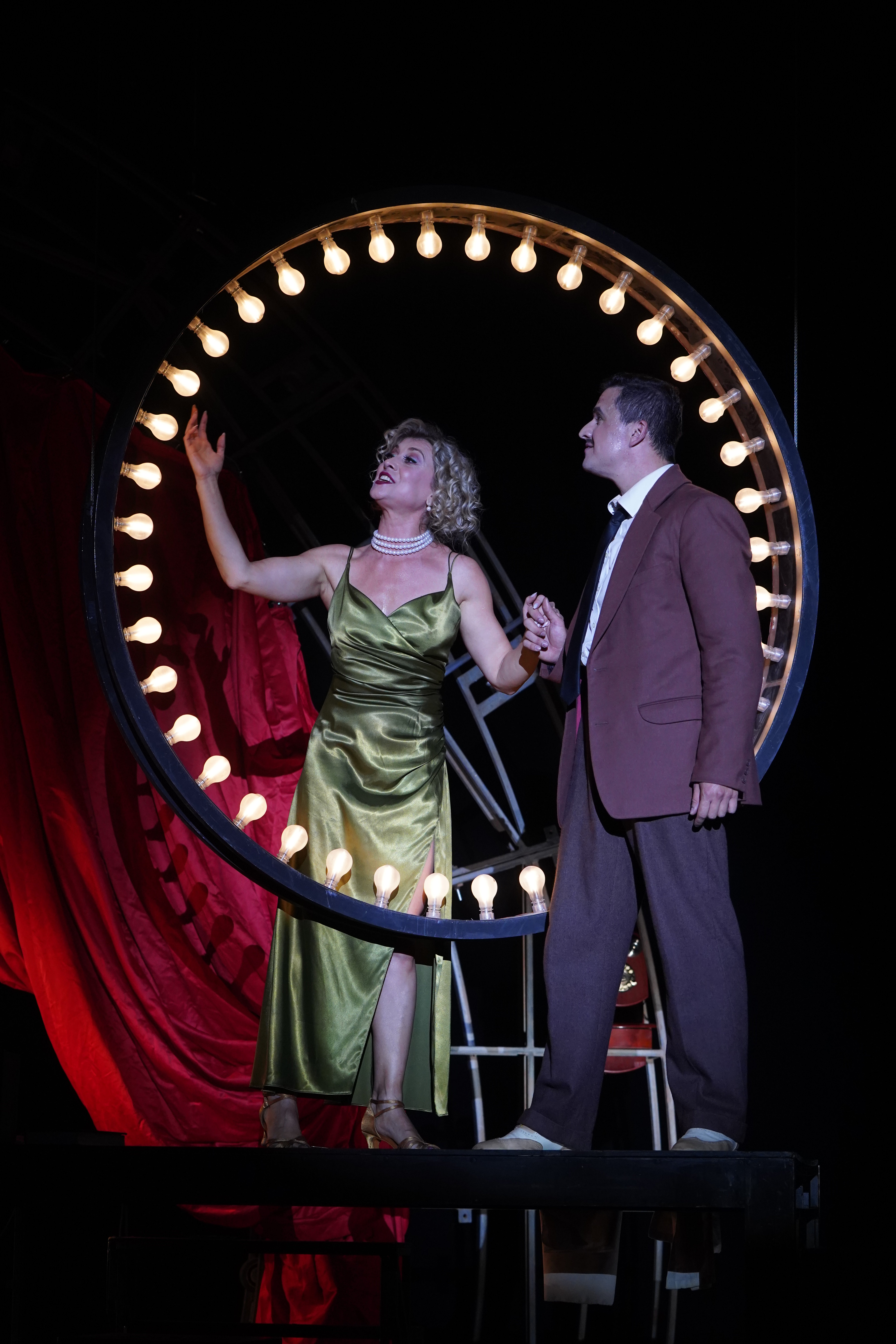 В «Зазеркалье» состоится премьера «Игры в классики»3