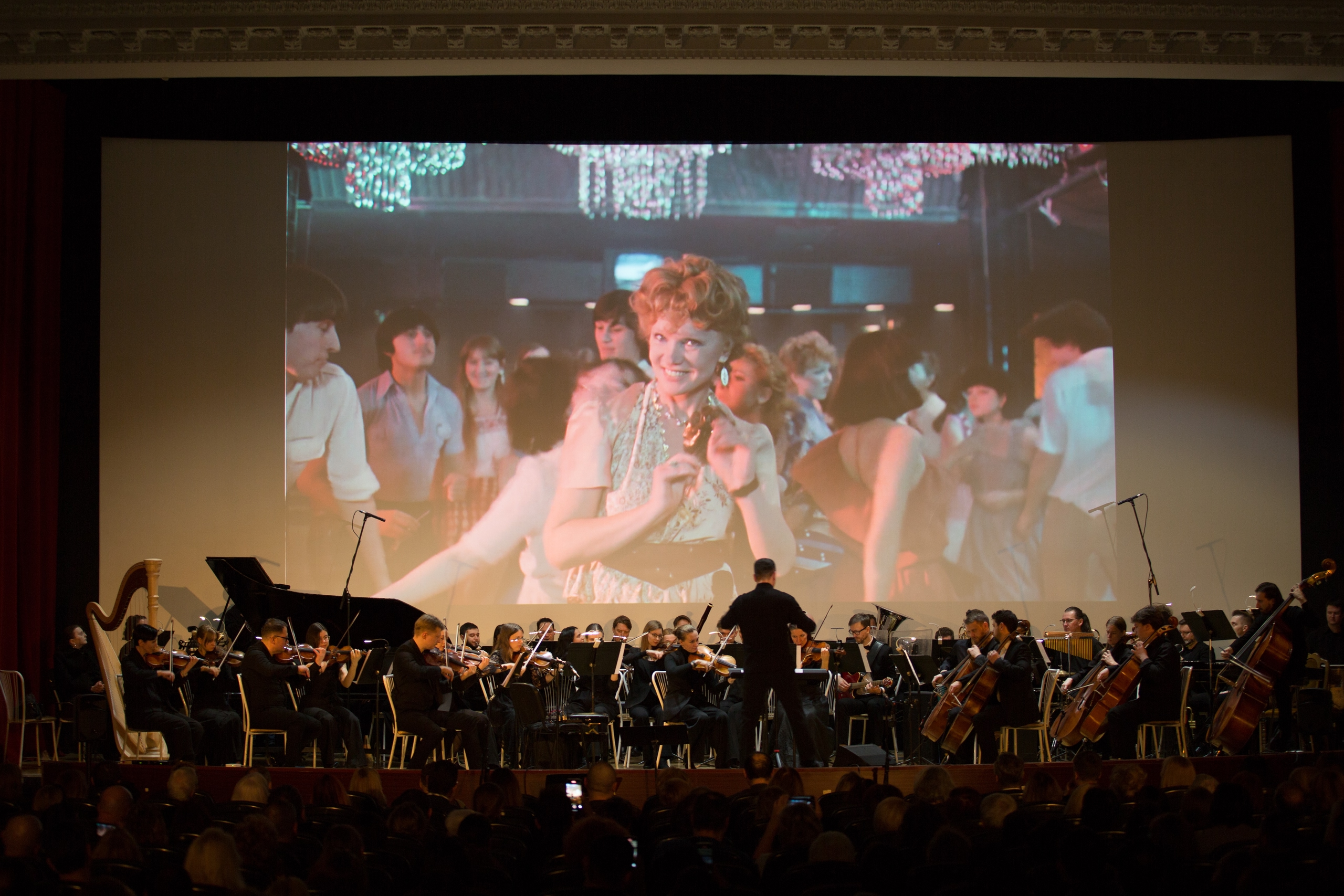 «Новогодний киноэкспресс» — концерт-праздник едет в Петербург3