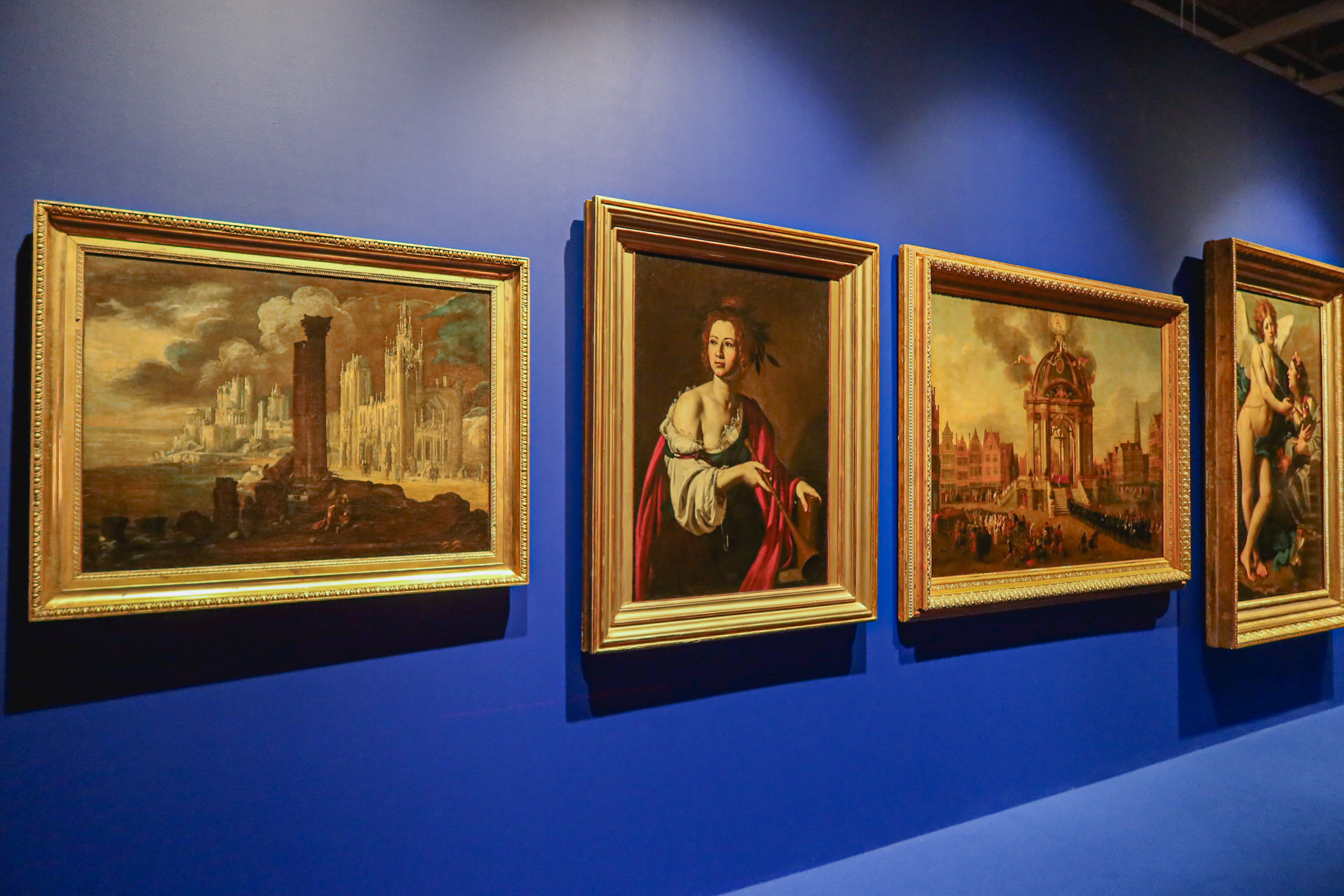 ЦВЗ «Манеж» открыл двери в мир династии Бенуа23