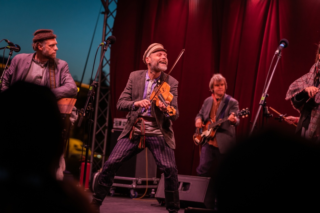 Выступление фолк-группы «Отава Ё». Правообладатель: Агентство исторических событий «Доблесть веков».