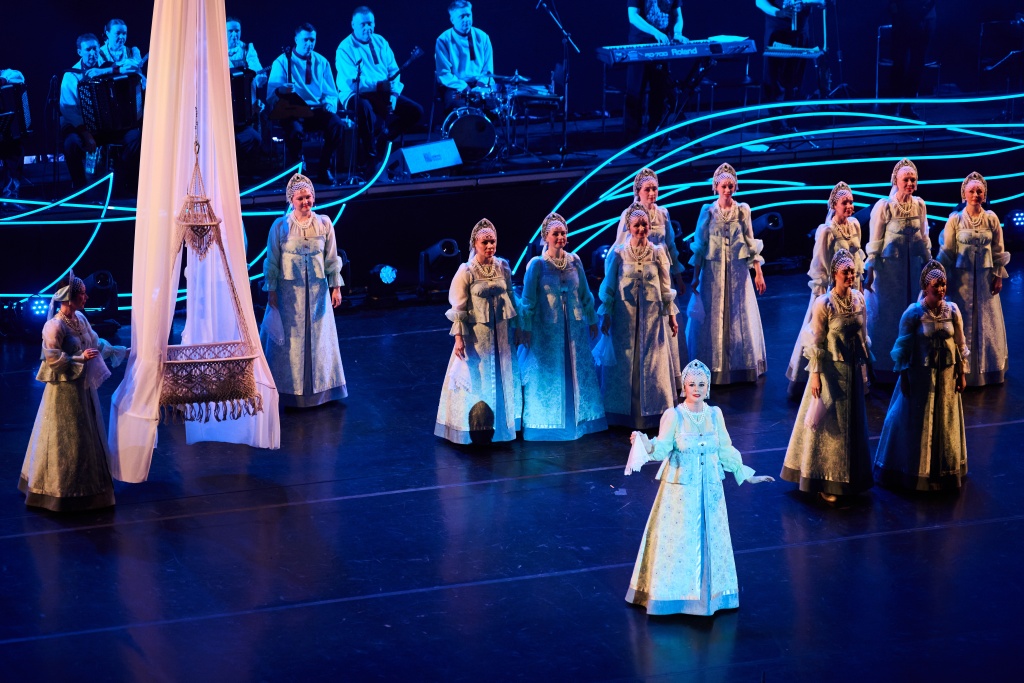 Правообладатель: Северный русский народный хор. Правообладатель: Северный русский народный хор.