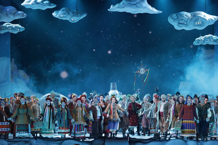 Мариинский театр. Опера «Ночь перед Рождеством». Фото предоставлено пресс-службой Мариинского театра. Автор: Наташа Разина.